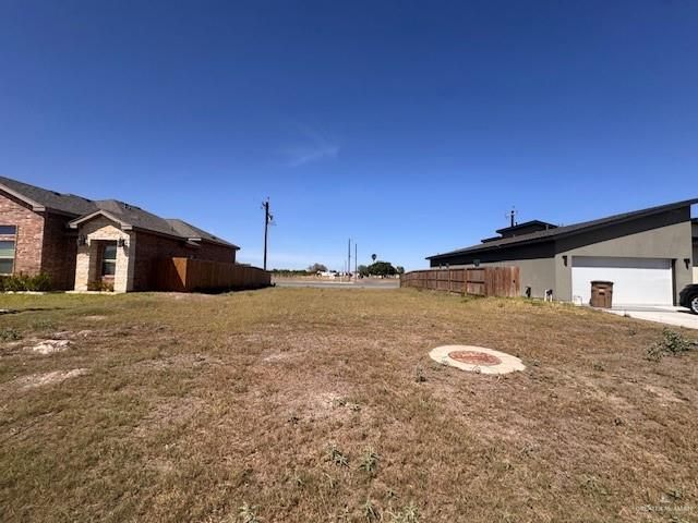 1001 E Costa Del Sol Avenue, Edinburg, TX 78542
