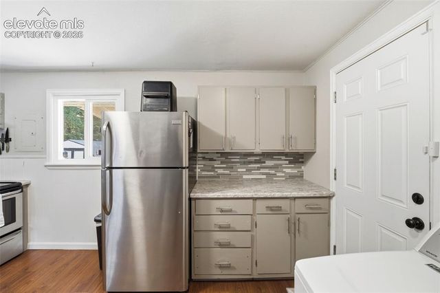 2116 Salt Drive, Colorado Springs, CO 80910