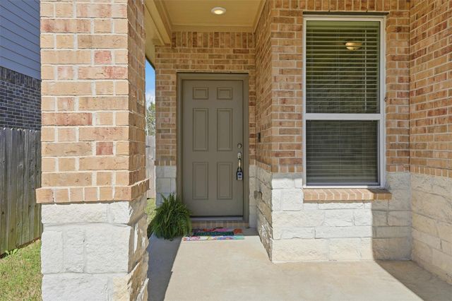 18846 Amaro Hills Drive, New Caney, TX 77357