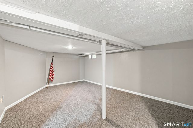 268 Ridgewood Road, West Hartford, CT 06107