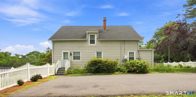 268 Ridgewood Road, West Hartford, CT 06107