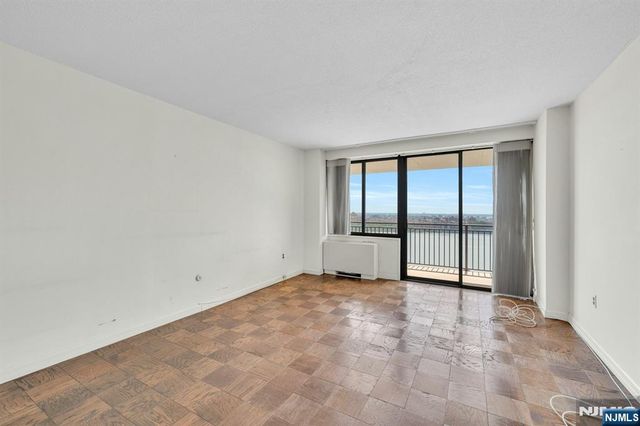 1500 Palisade Avenue 23E, Fort Lee, NJ 07024