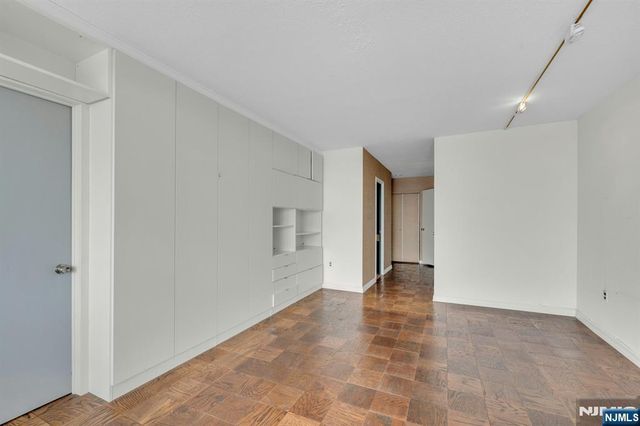 1500 Palisade Avenue 23E, Fort Lee, NJ 07024