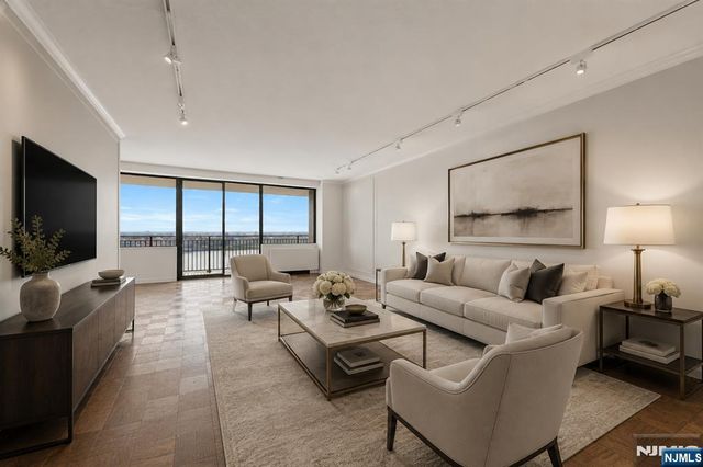 1500 Palisade Avenue 23E, Fort Lee, NJ 07024