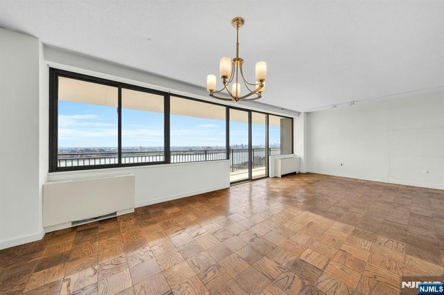 1500 Palisade Avenue 23E, Fort Lee, NJ 07024