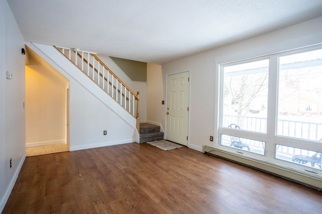 1 Appletree Lane, Essex, VT 05452