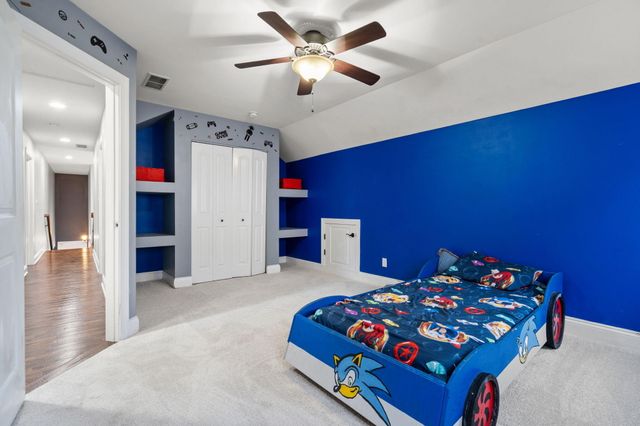 9187 Michigan Drive, Crown Point, IN 46307