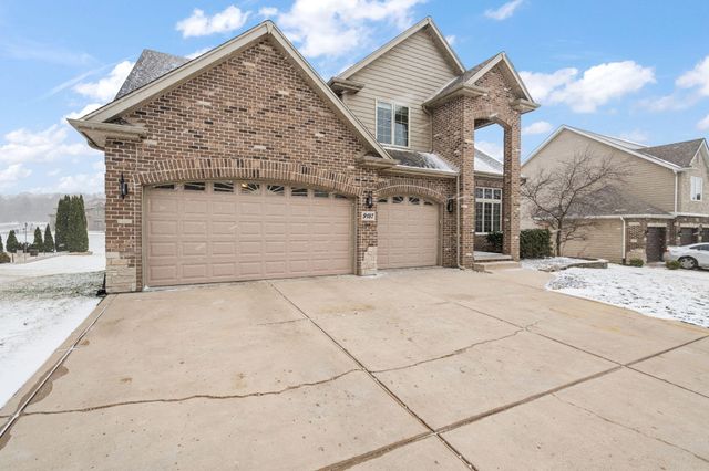 9187 Michigan Drive, Crown Point, IN 46307