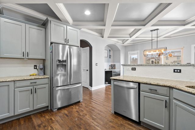 9187 Michigan Drive, Crown Point, IN 46307