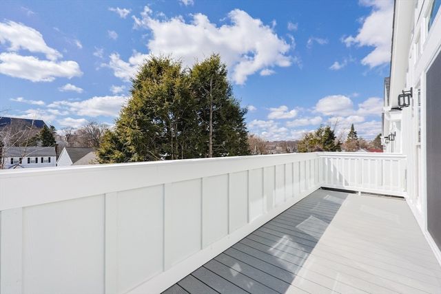 257R Market Street B, Boston, MA 02135