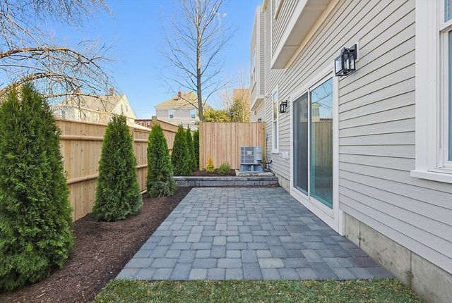 257R Market Street B, Boston, MA 02135