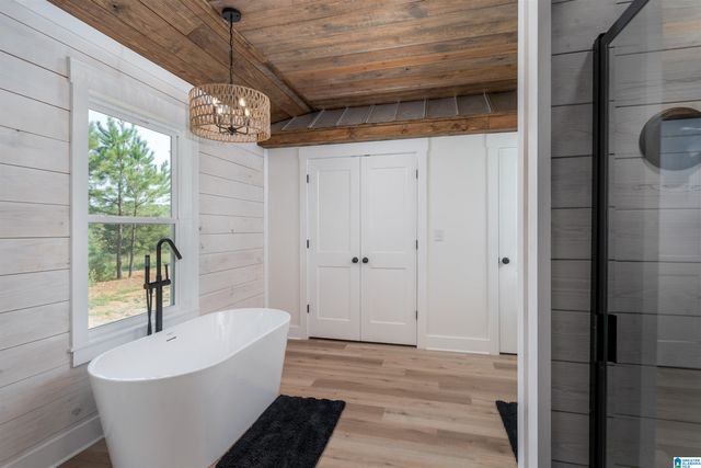 21023 MONROE DUNN ROAD, Berry, AL 35546