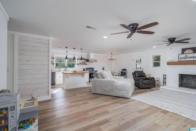 21023 MONROE DUNN ROAD, Berry, AL 35546