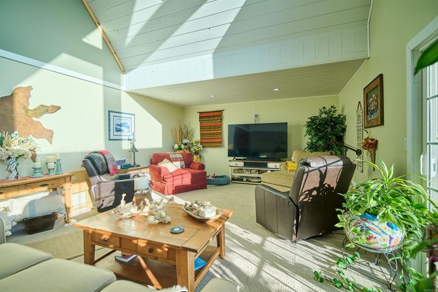 2 Goti Drive, Cherokee Village, AR 72529