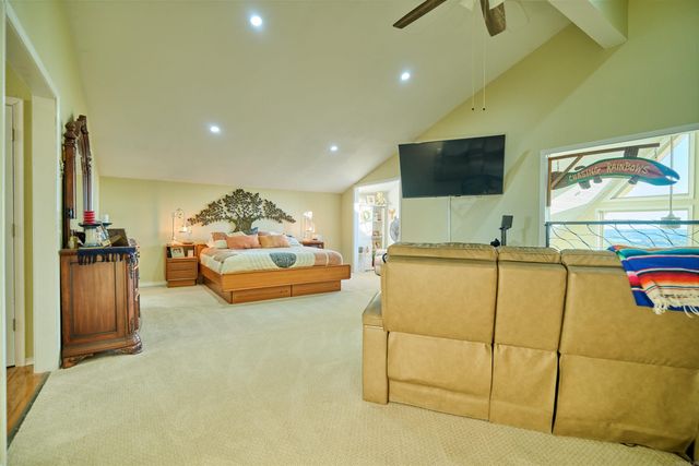 2 Goti Drive, Cherokee Village, AR 72529