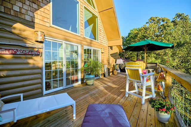 2 Goti Drive, Cherokee Village, AR 72529