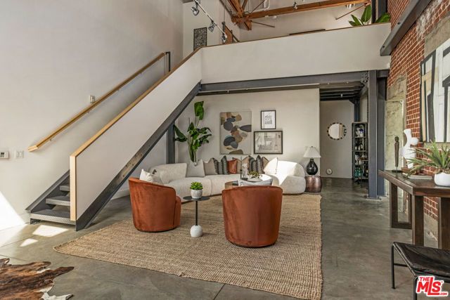 130 S Hewitt Street 25, Los Angeles, CA 90012