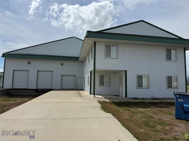 180 Centennial Drive, Big Timber, MT 59011