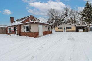 223 E McKinley Avenue, Mishawaka, IN 46545
