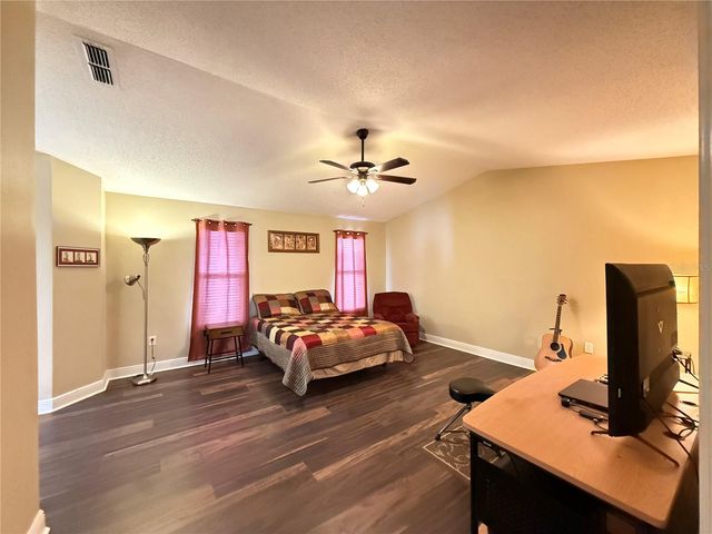 3210 THOROUGHBRED LOOP, Lakeland, FL 33811