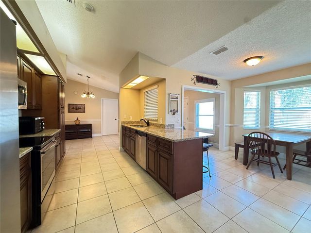 3210 THOROUGHBRED LOOP, Lakeland, FL 33811