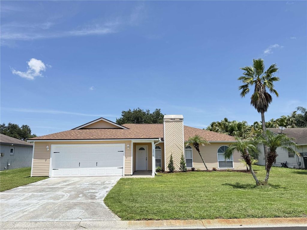 3210 THOROUGHBRED LOOP, Lakeland, FL 33811