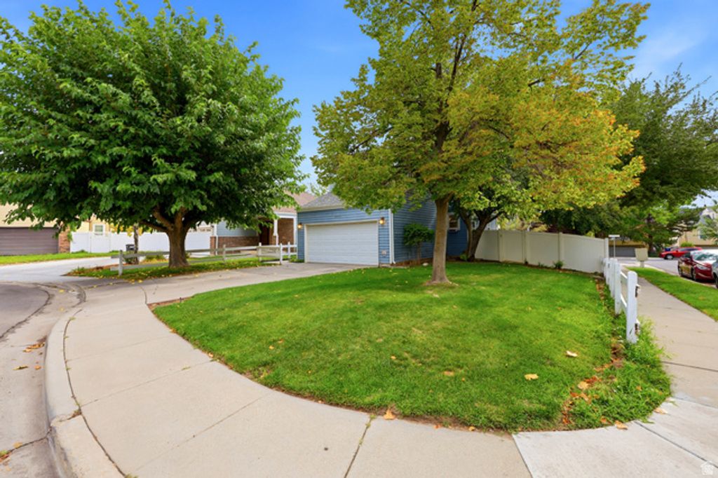 4445 S ROXBOROUGH CT, West Valley City, UT 84119 — photo 2