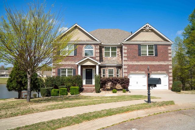 131 Walkers Bluff Road, Boiling Springs, SC 29316