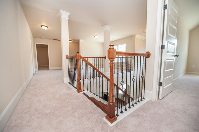 131 Walkers Bluff Road, Boiling Springs, SC 29316