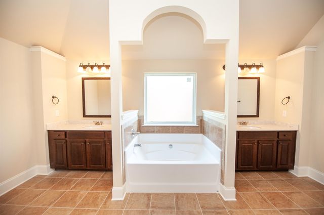 131 Walkers Bluff Road, Boiling Springs, SC 29316