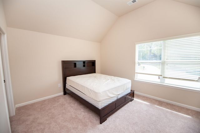 131 Walkers Bluff Road, Boiling Springs, SC 29316