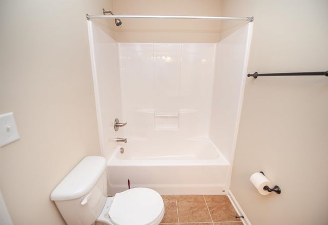 131 Walkers Bluff Road, Boiling Springs, SC 29316