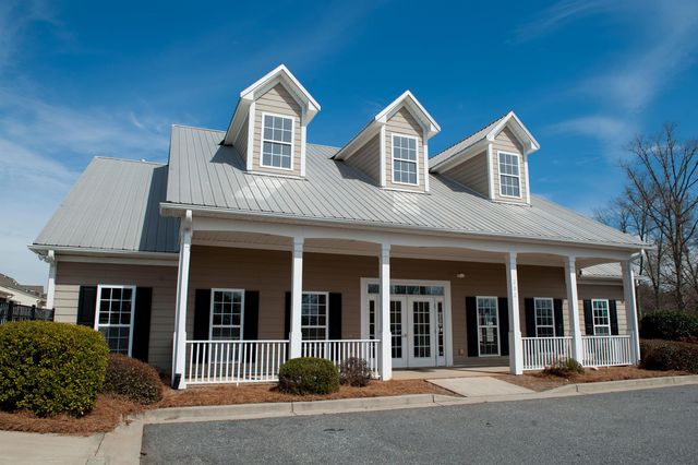 131 Walkers Bluff Road, Boiling Springs, SC 29316