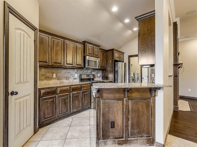 119 Rue De Montserrat, Norman, OK 73071