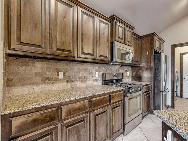119 Rue De Montserrat, Norman, OK 73071