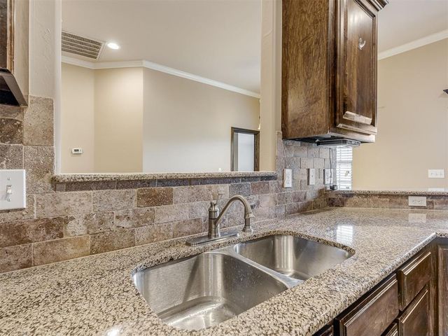 119 Rue De Montserrat, Norman, OK 73071