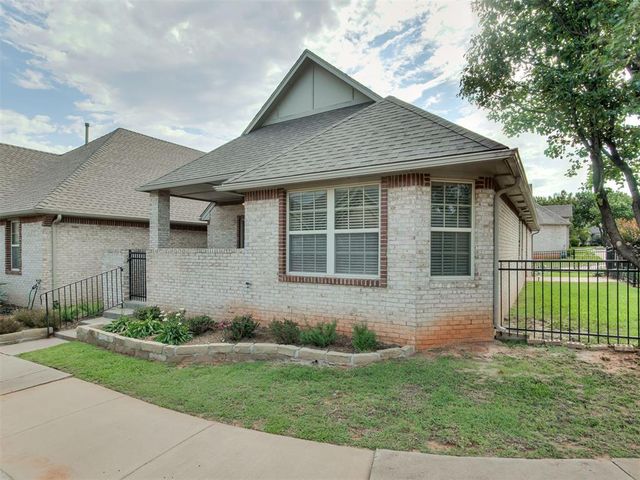 119 Rue De Montserrat, Norman, OK 73071