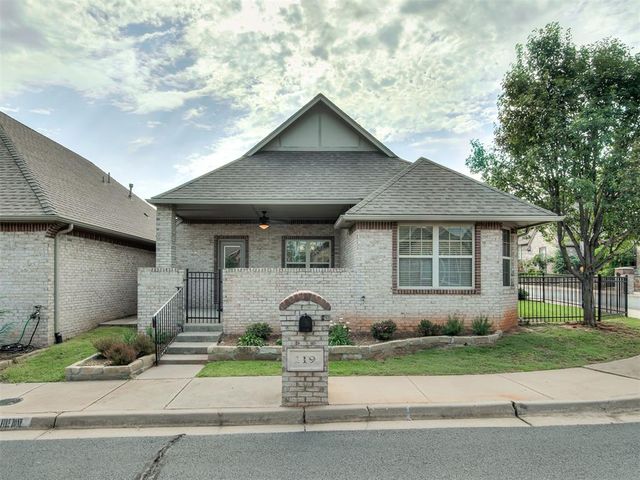 119 Rue De Montserrat, Norman, OK 73071