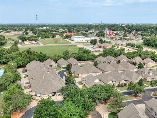 119 Rue De Montserrat, Norman, OK 73071