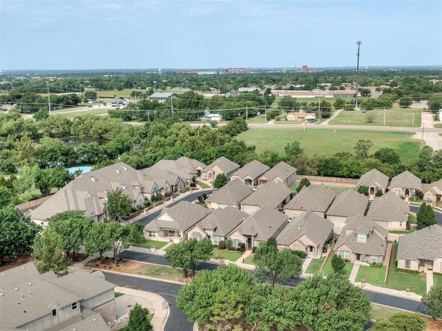 119 Rue De Montserrat, Norman, OK 73071