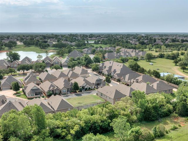 119 Rue De Montserrat, Norman, OK 73071