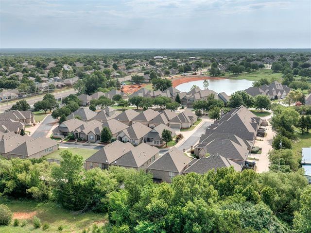 119 Rue De Montserrat, Norman, OK 73071