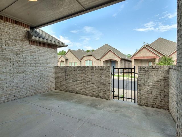119 Rue De Montserrat, Norman, OK 73071
