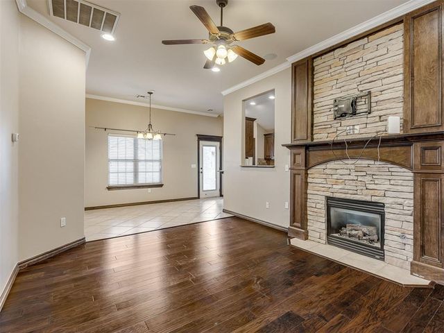 119 Rue De Montserrat, Norman, OK 73071