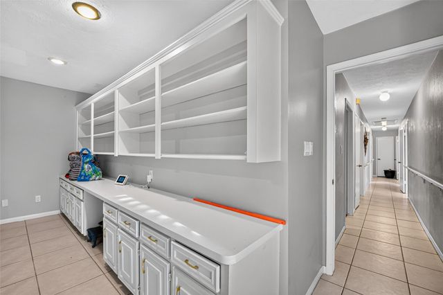16403 Glenshannon Drive, Houston, TX 77059