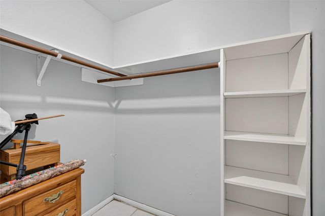 16403 Glenshannon Drive, Houston, TX 77059