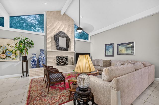 16403 Glenshannon Drive, Houston, TX 77059