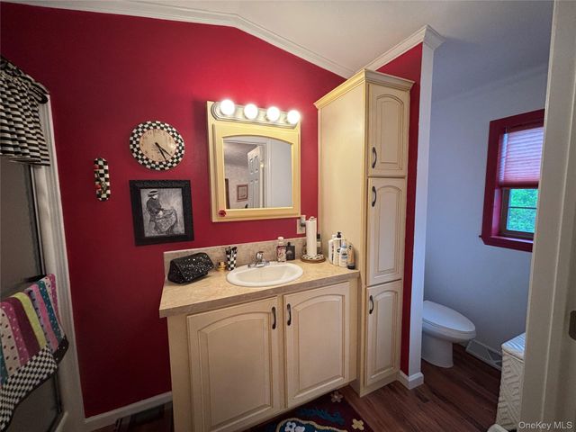 1661 Old Country Road 319, Riverhead, NY 11901