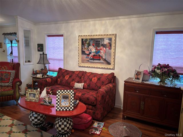 1661 Old Country Road 319, Riverhead, NY 11901