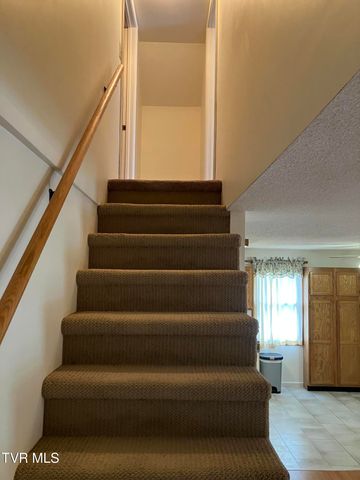 101 Tommy Campbell Road, Jonesborough, TN 37659